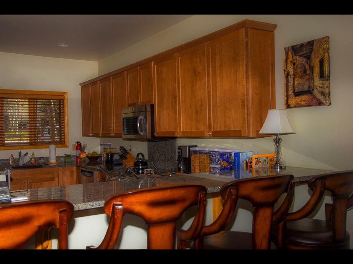 Mein Haus Bed & Breakfast Avon Exterior photo